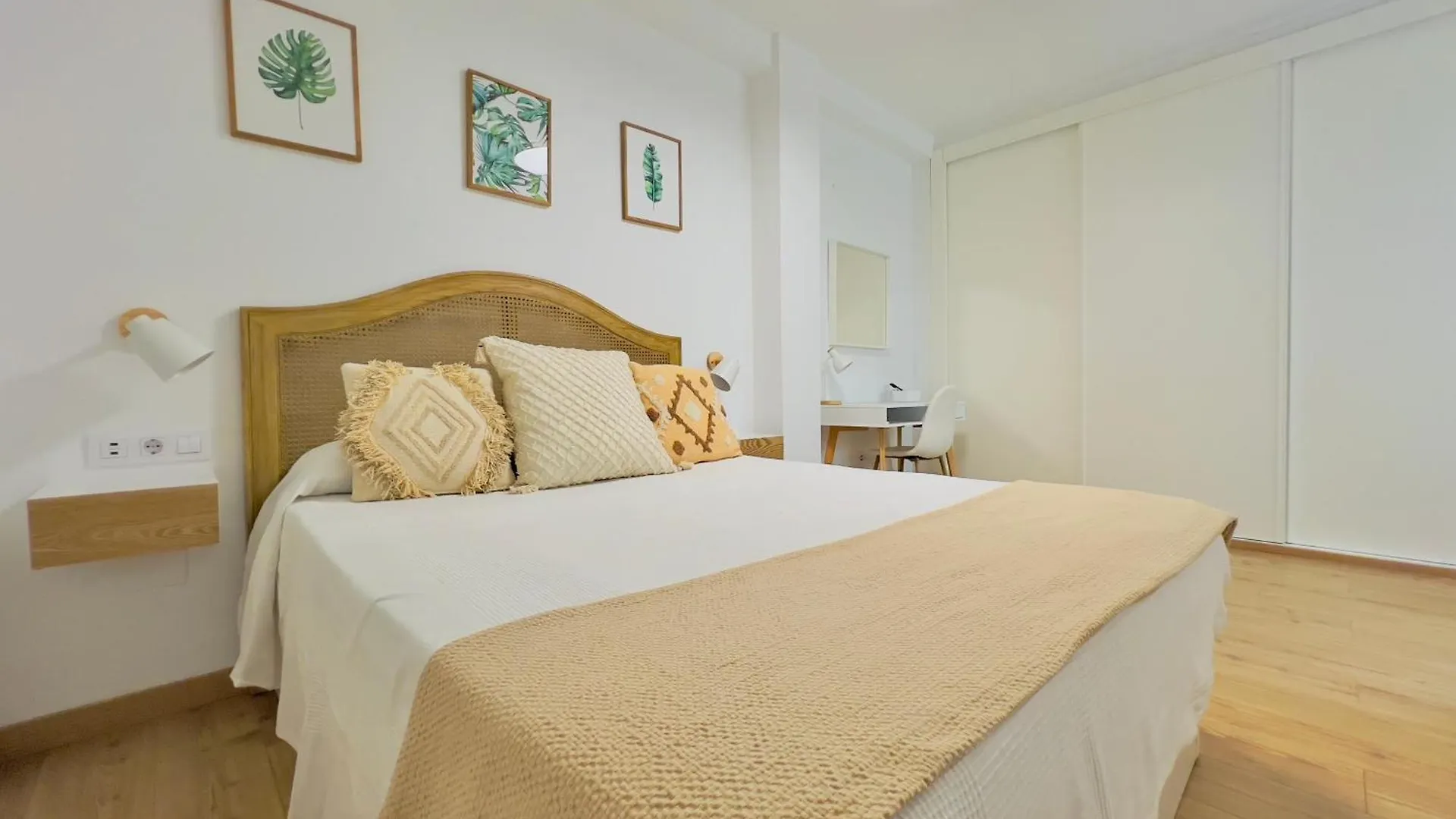 Apartamento Amplio Y Tranquilo A 10 Min Del Centro Málaga