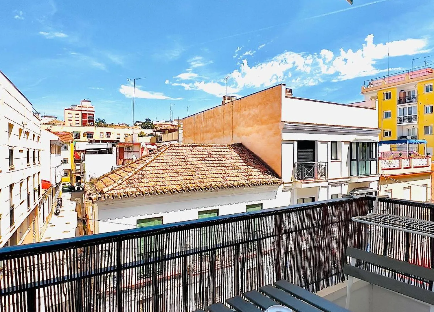 Apartamento Amplio Y Tranquilo A 10 Min Del Centro Malaga Apartment
